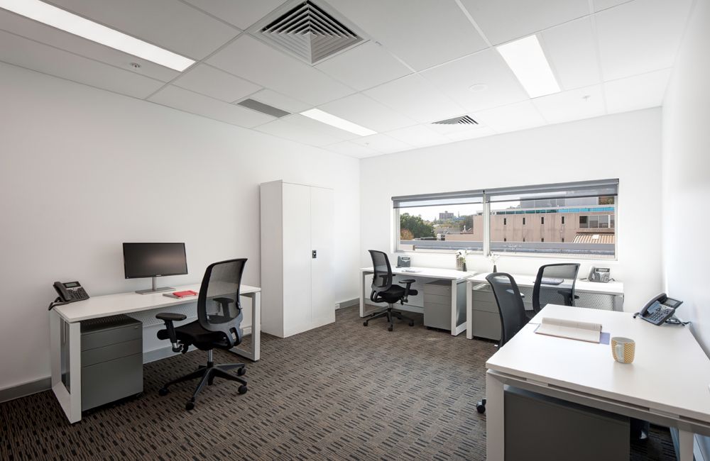 4 DESK SERVICED OFFICE WITH DOUBLE BAY VIEWS 302, 377 New South Head