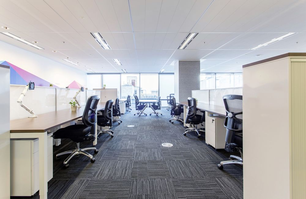 Perfect Project Office for Short or Long Term Lease 171 Collins